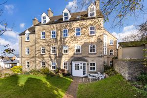 Photo 6- click for photo gallery